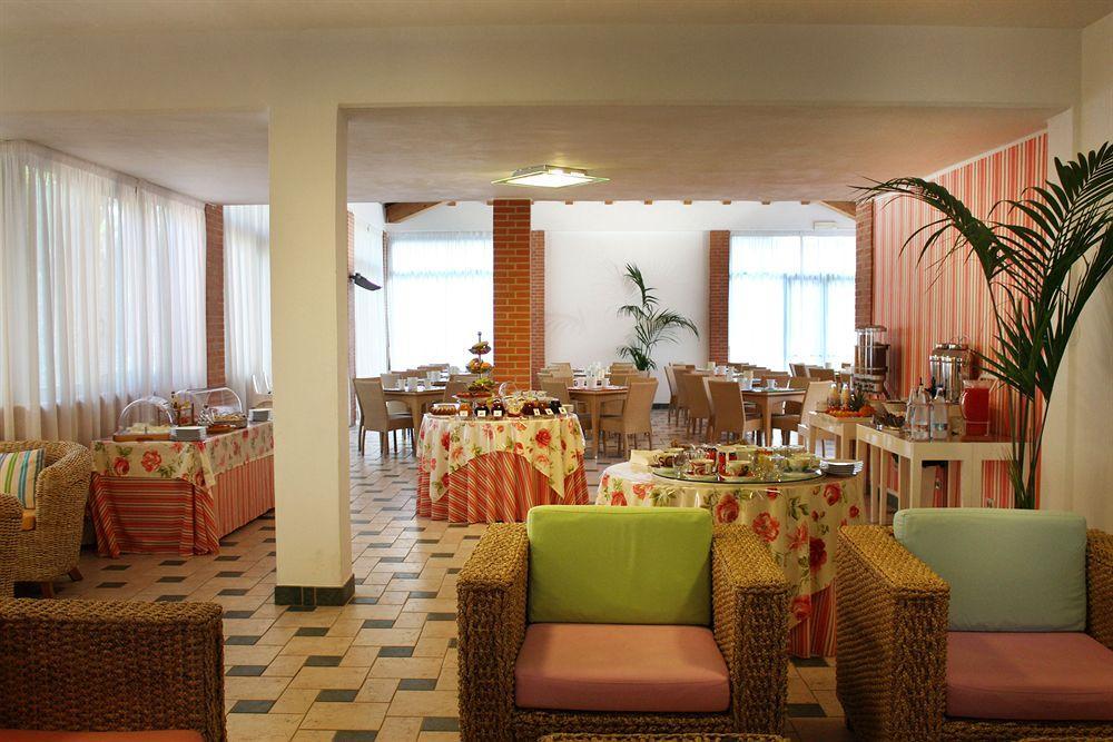Ricci Hotel Marina di Grosseto Esterno foto