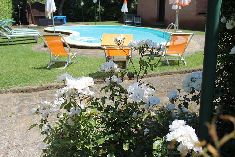Ricci Hotel Marina di Grosseto Esterno foto
